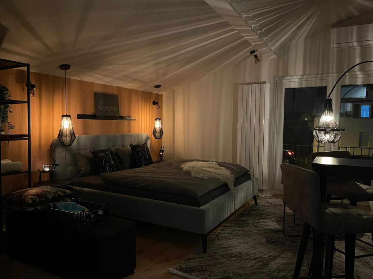 Stay At Smilla - Boutique Apartments Mit Kueche - Parken - Klima - Netflix - Waschmaschine Висбаден Экстерьер фото