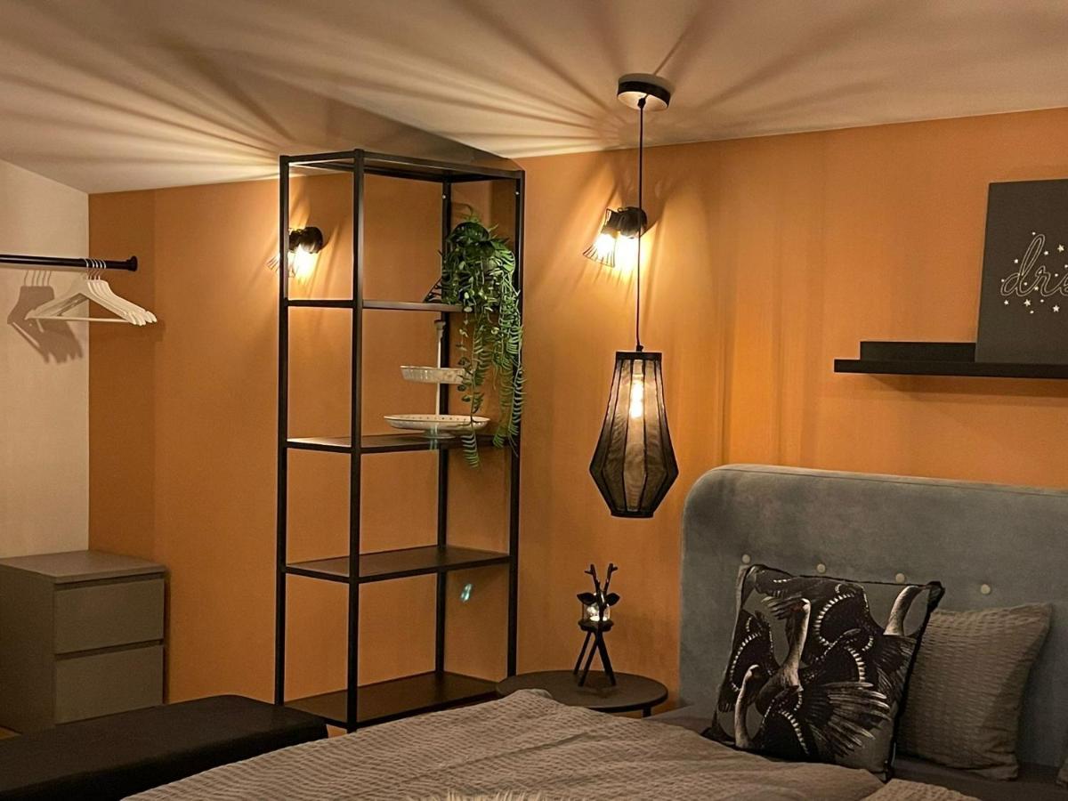 Stay At Smilla - Boutique Apartments Mit Kueche - Parken - Klima - Netflix - Waschmaschine Висбаден Экстерьер фото